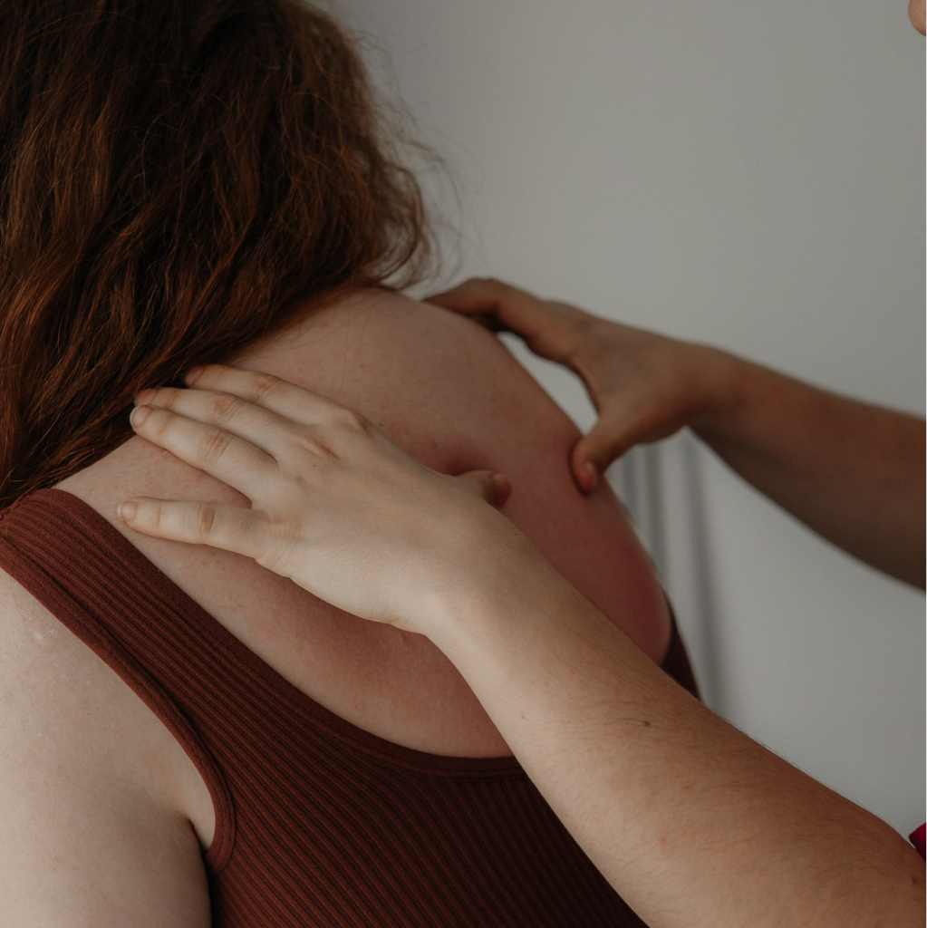 Общий массаж спины