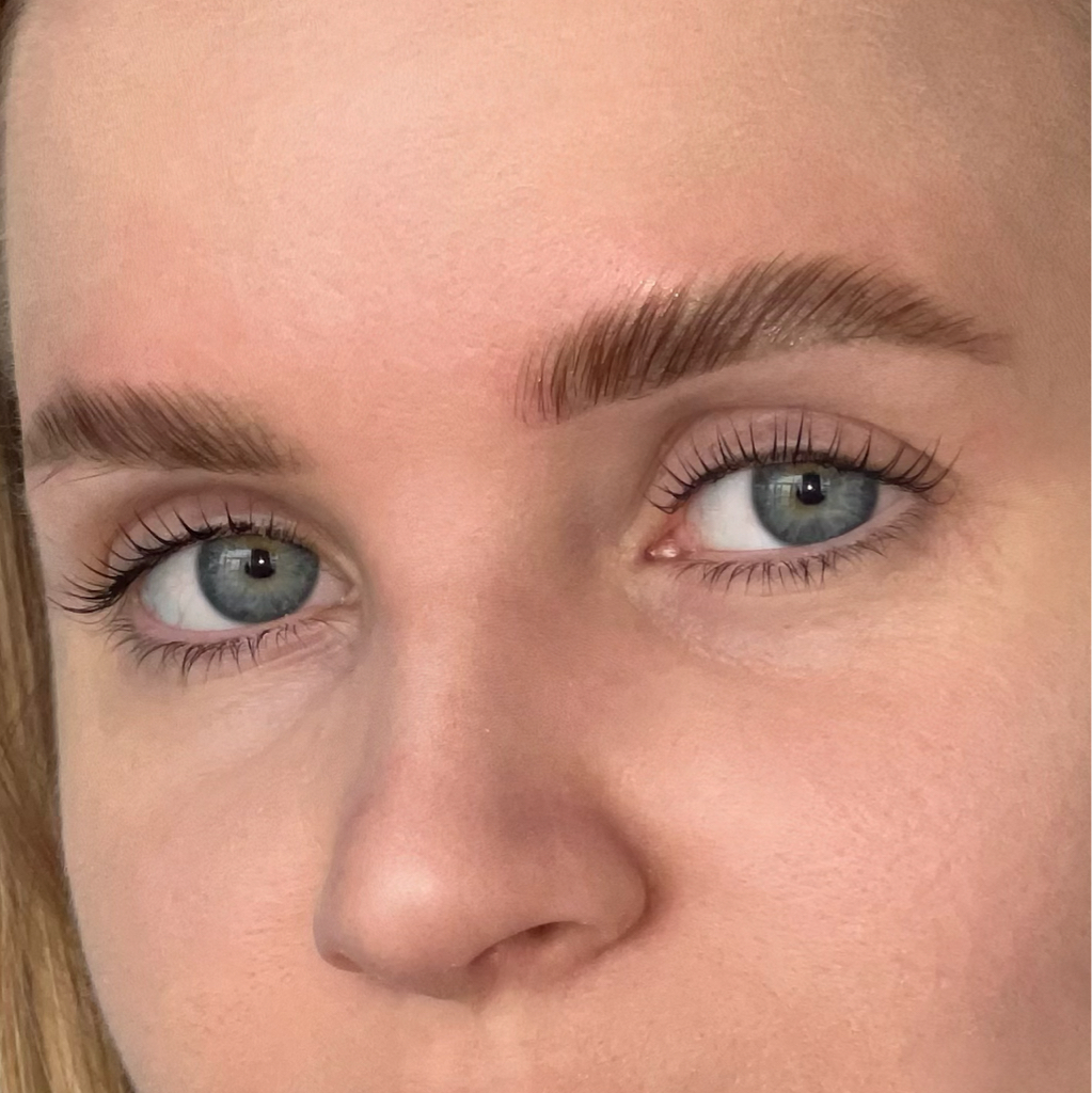 Комплекс №2  Долговременная укладка + коррекция и окрашивание + ламинирование ресниц и окрашивание