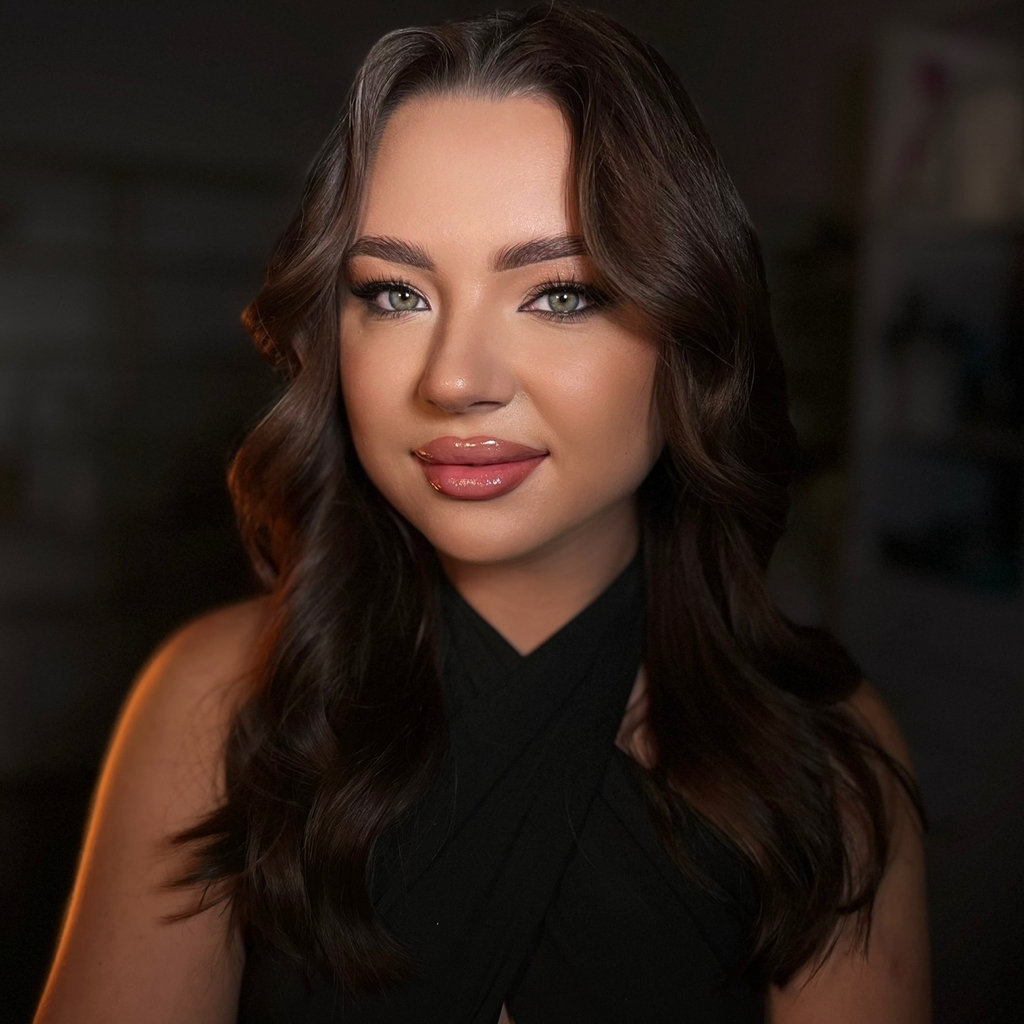 Мундровская Анастасия