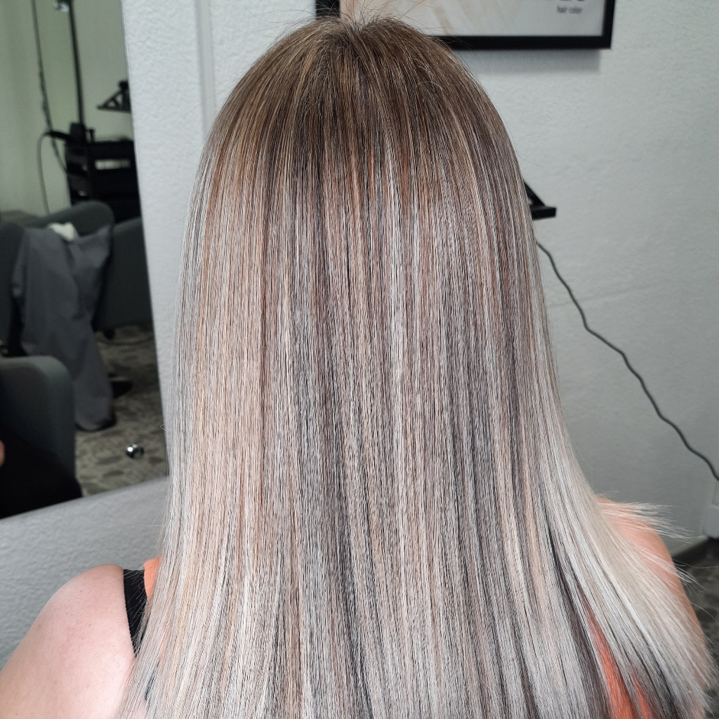 Окрашивание в технике AirTouch (до 45 см)

В окрашивание входит
Диагностика волос
Окрашивание
Восстановление волос
Тонирование в желаемый оттенок