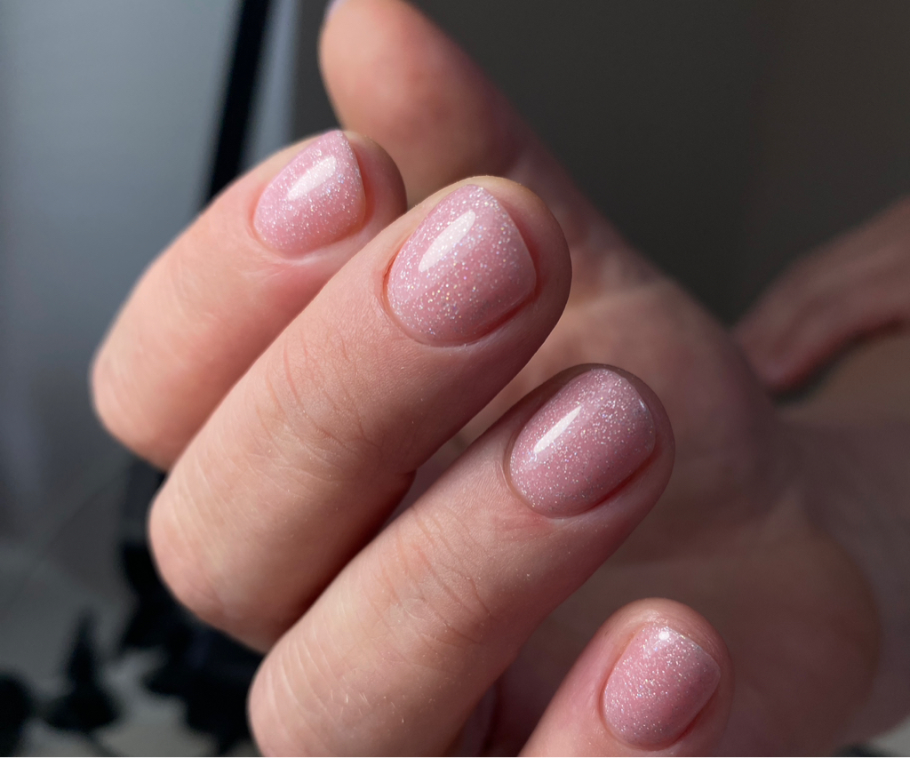 Маникюр с покрытием гель лак