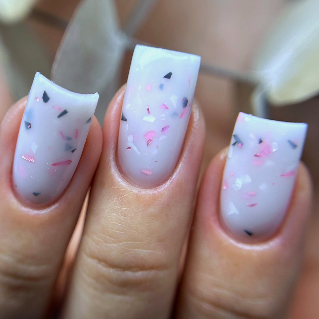 Комбинированный маникюр+укрепление гелем+покрытие гель-лак