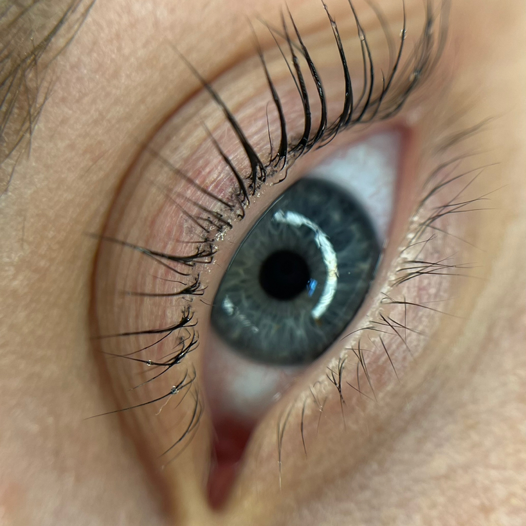 Ламинирование ресниц + уход