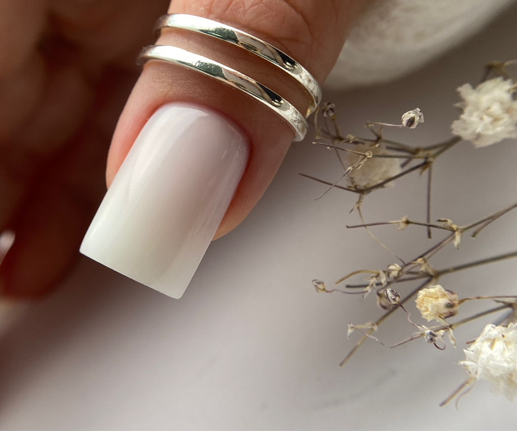 Коррекция ногтей