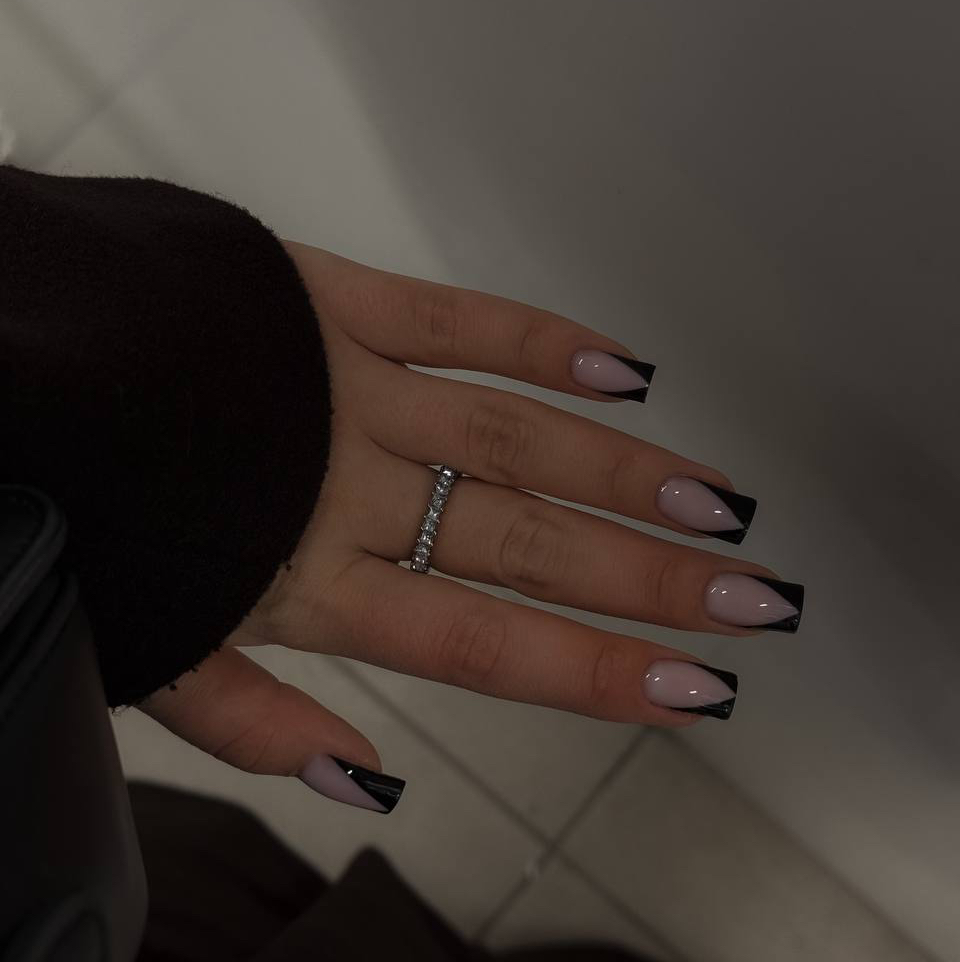 Маникюр с покрытием