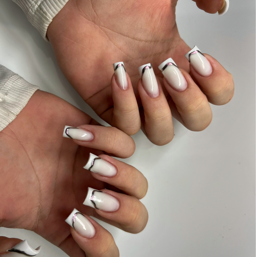 Маникюр (длинные ногти)