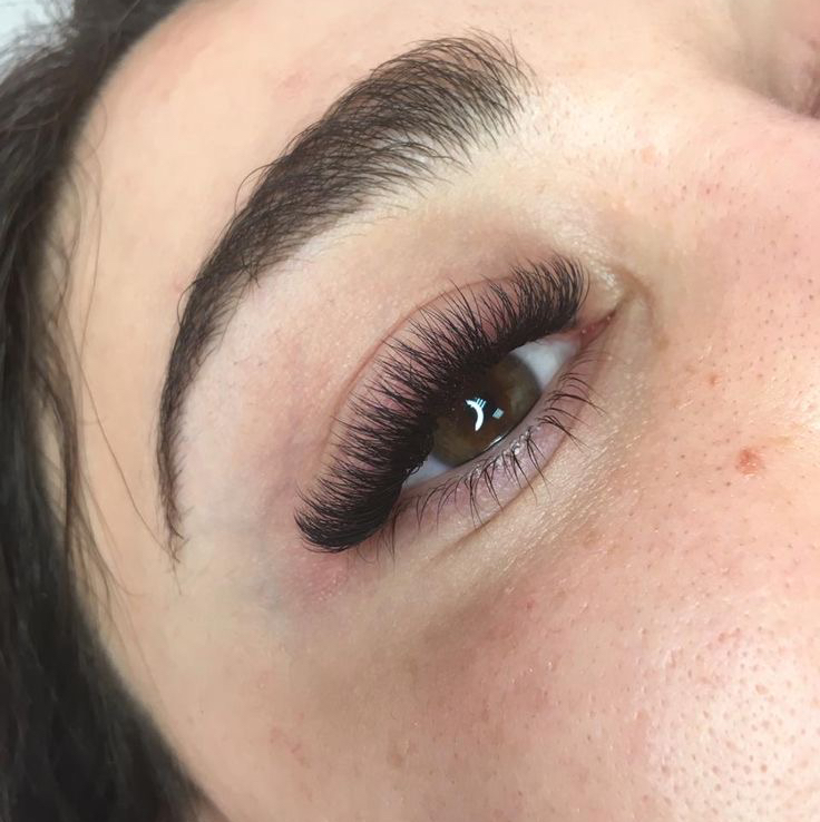 Наращивание ресниц 3,5D