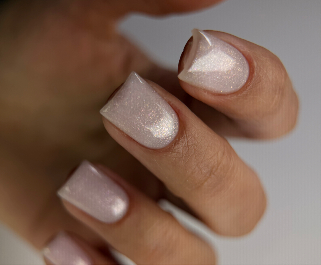 Маникюр с покрытием