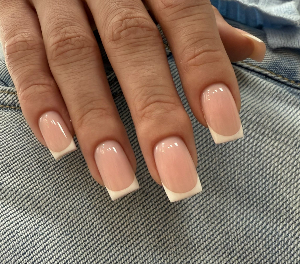 Французский маникюр