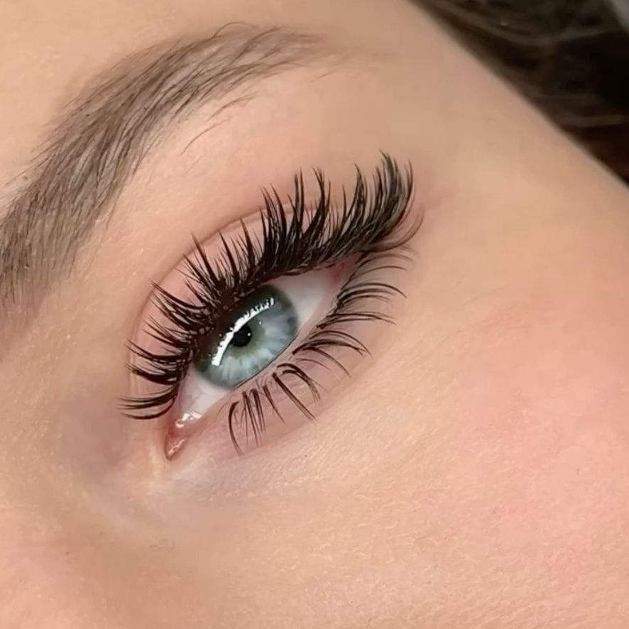 Скоростное наращивание ресниц от 2Д до голливуда