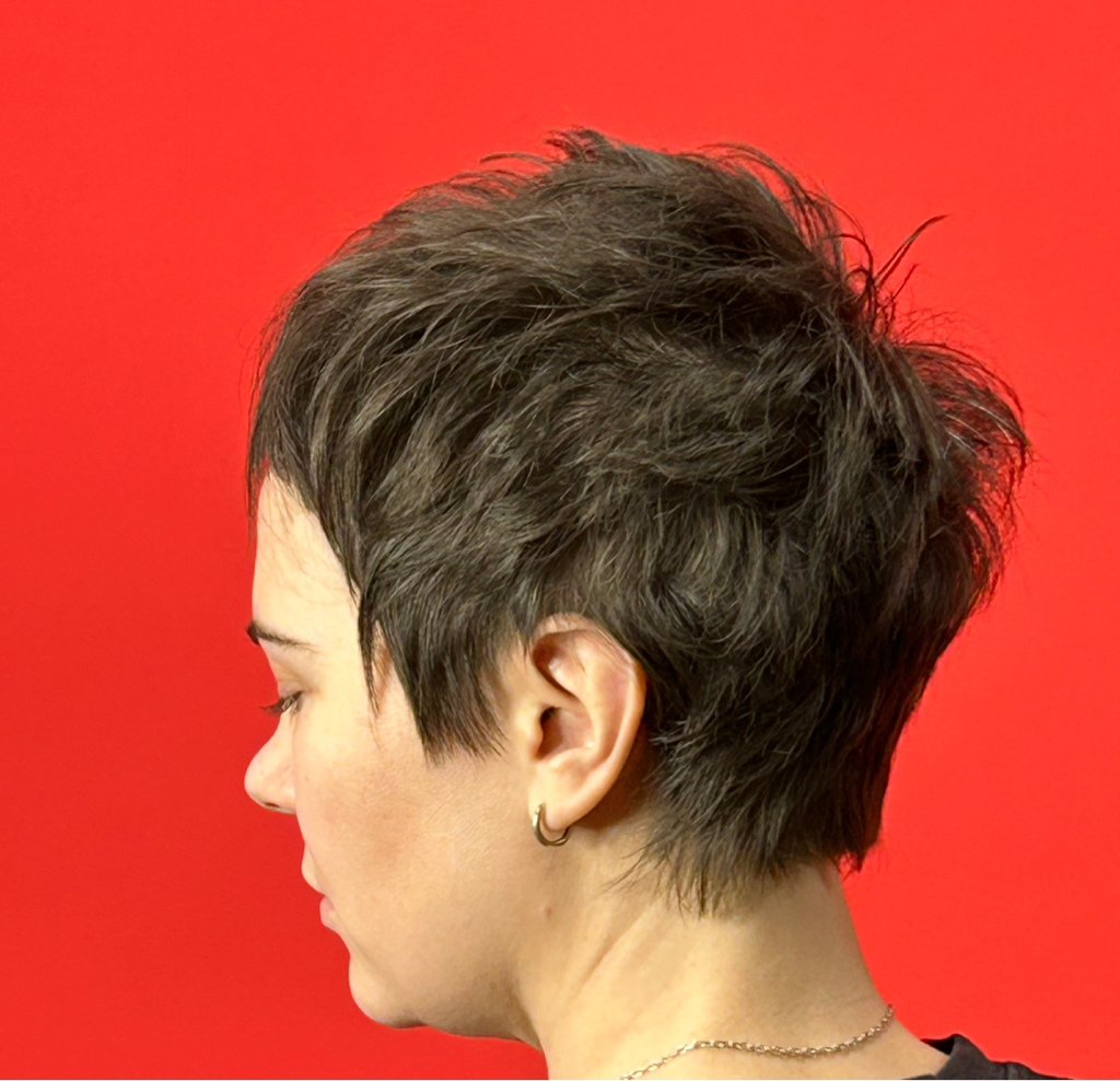 Стрижка женская на короткие волосы(пикси)