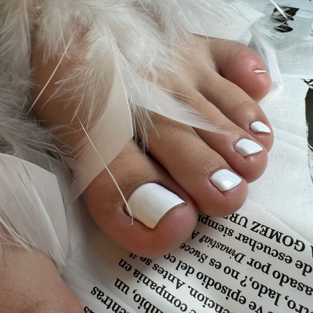 Экспресс педикюр (пальчики)+гель лак