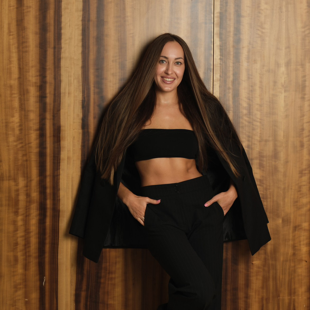 Грасмик Алина