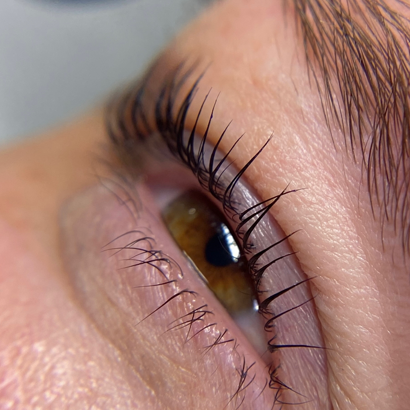 Ламинирование ресниц