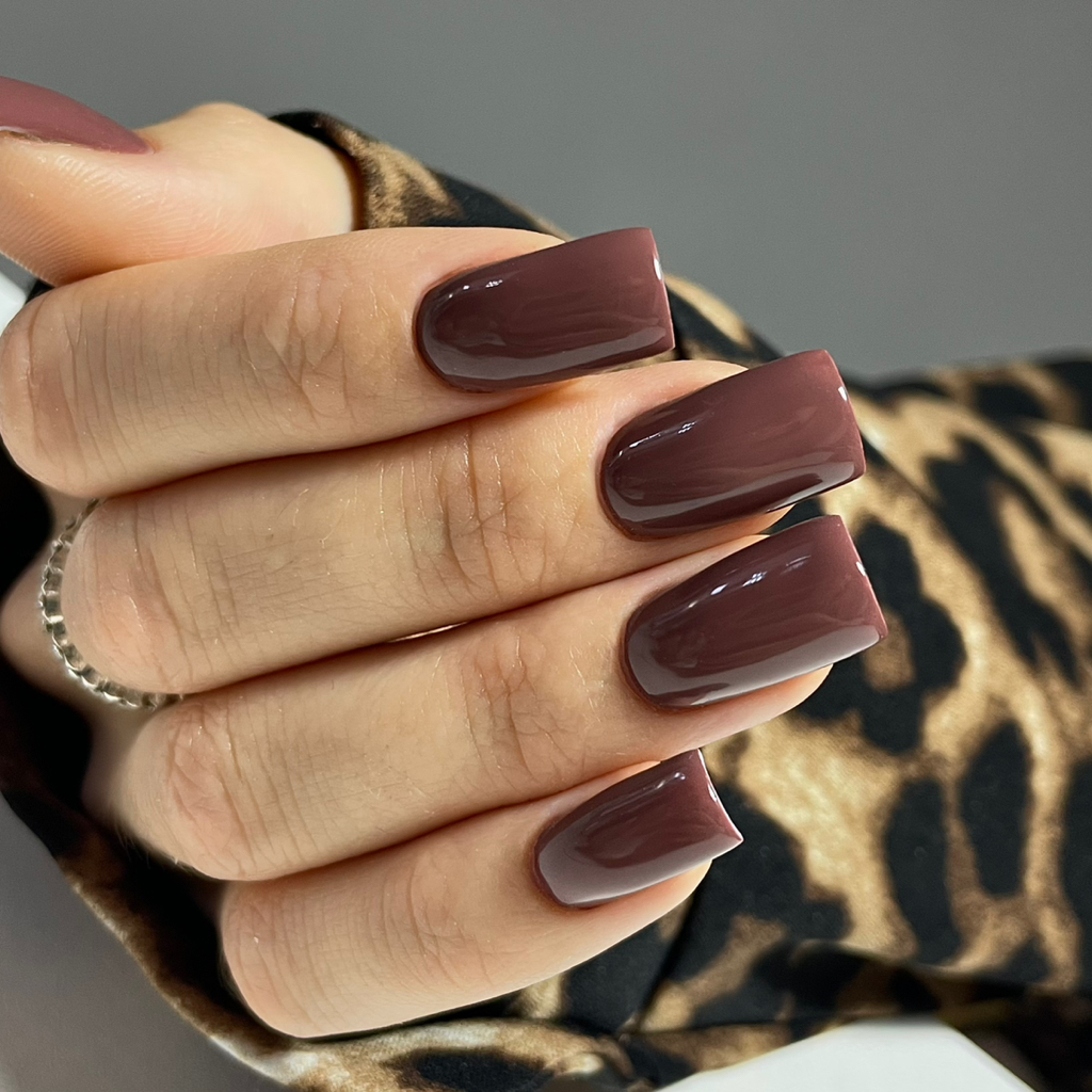 Коррекция всех наращенных ногтей