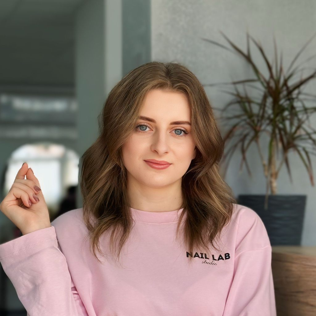 Фуштей Любов