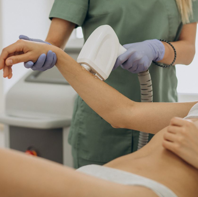 Комбо 3 ЛЭ (Бикини глубокое+подмышки+ноги полностью)