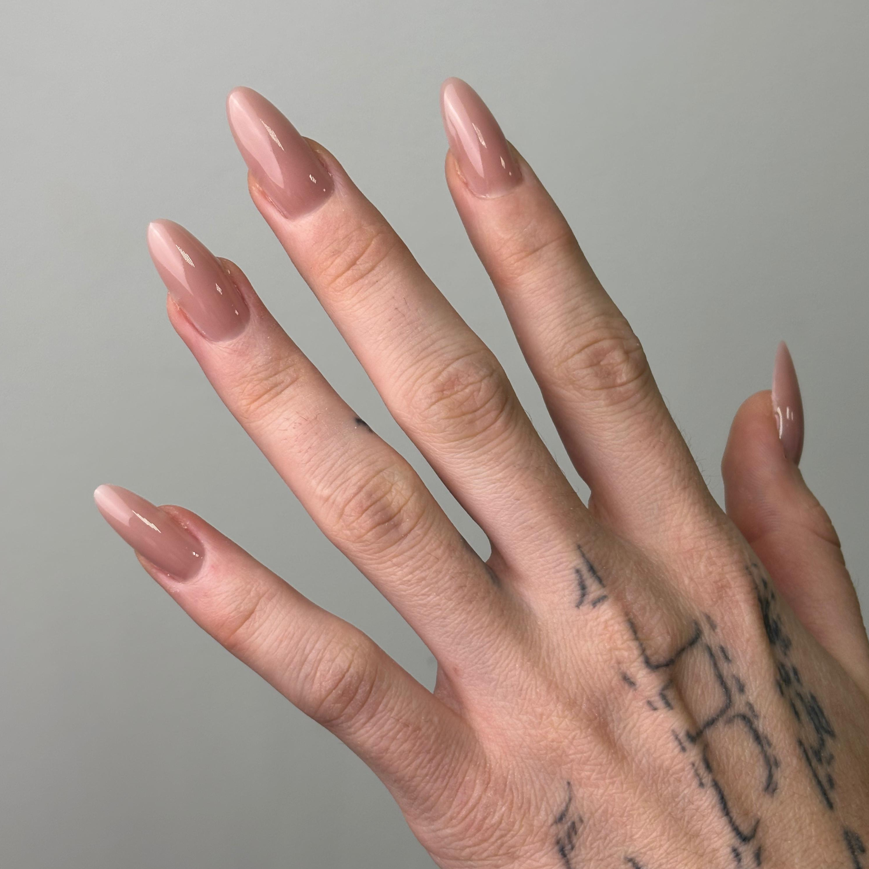 Маникюр + однотонное покрытие гель