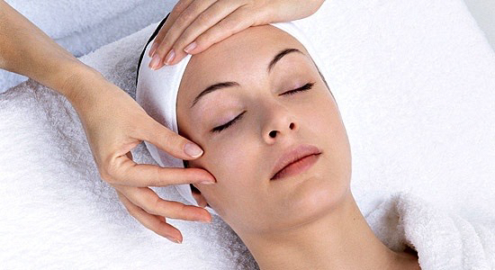 Массаж лица по Жаке