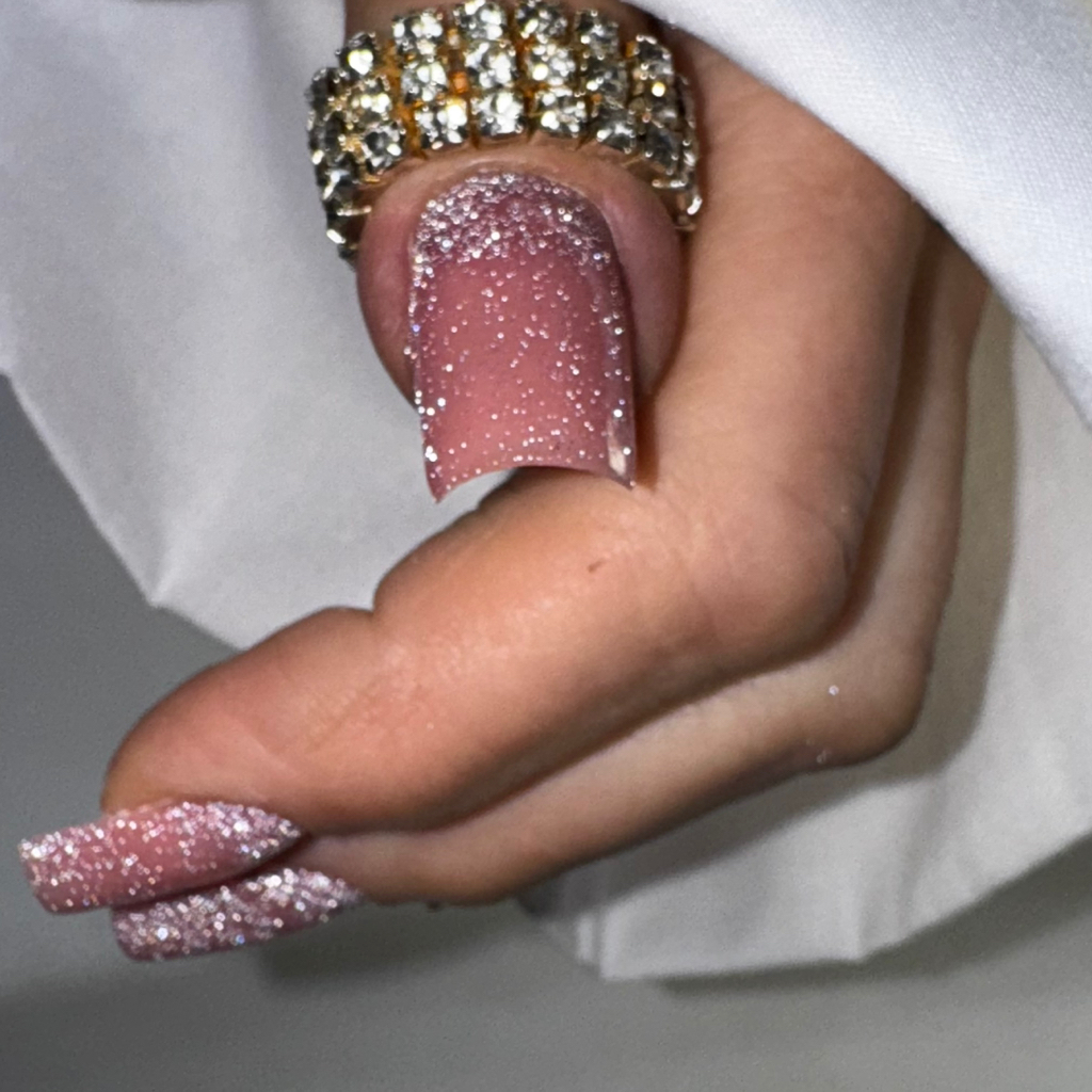 Коррекция ногтей (3-4 недели)