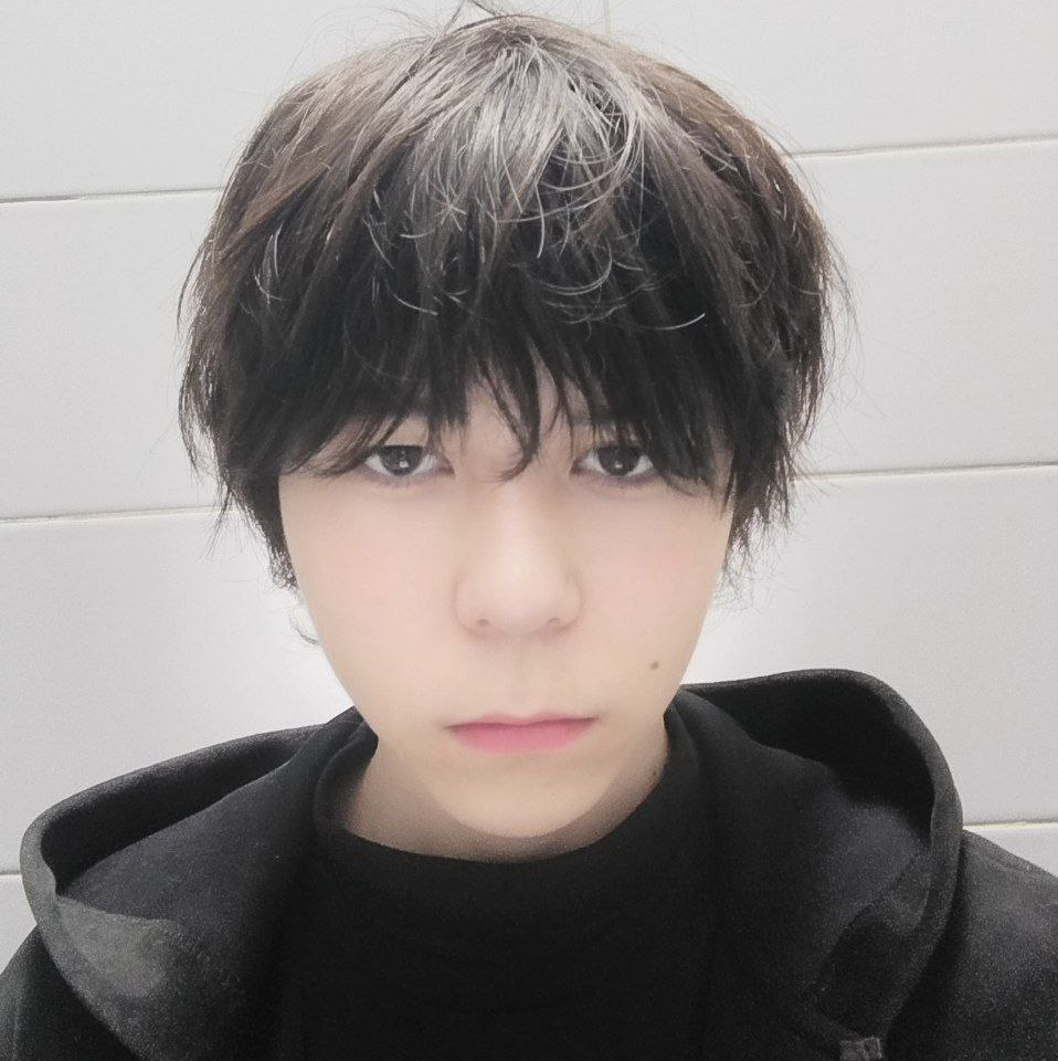 Таханов Ролан