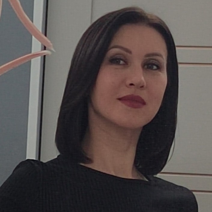 Евтухова Елена