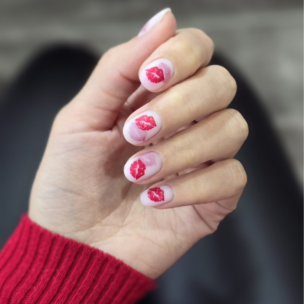 Комбинированный маникюр +укрепление гелем+ дизайн 4-10 ногтя