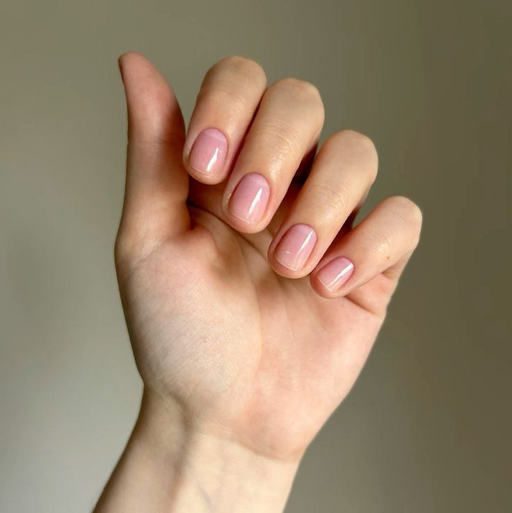 Маникюр без покрытия