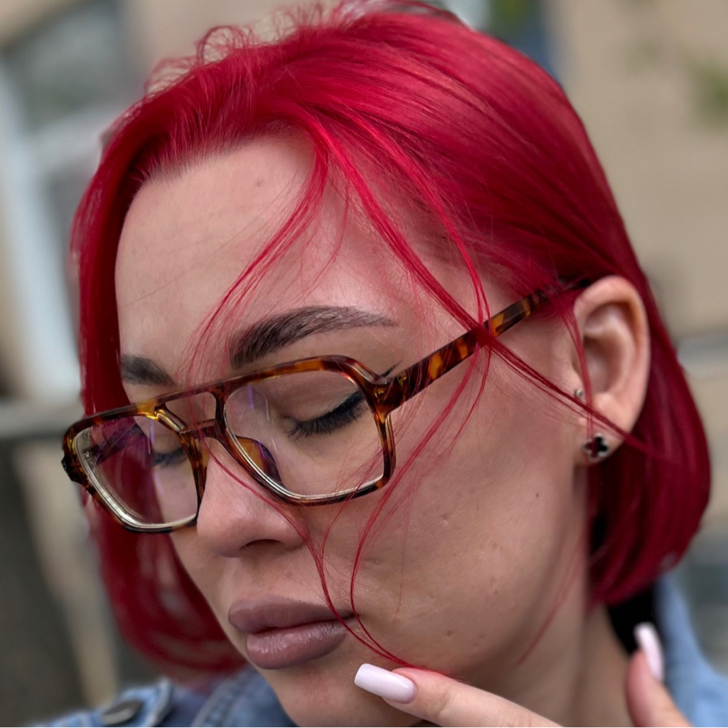 комплекс «Оформление окрашивание бровей + долговременная укладка»