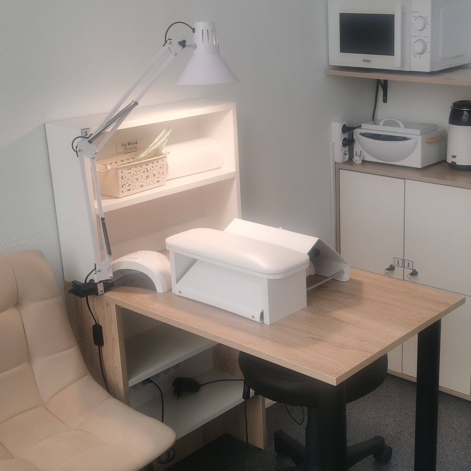 Мастер для маникюра (4 часа)