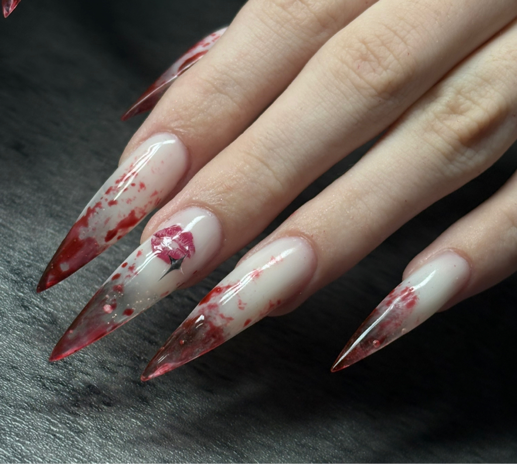 Наращивание ногтей