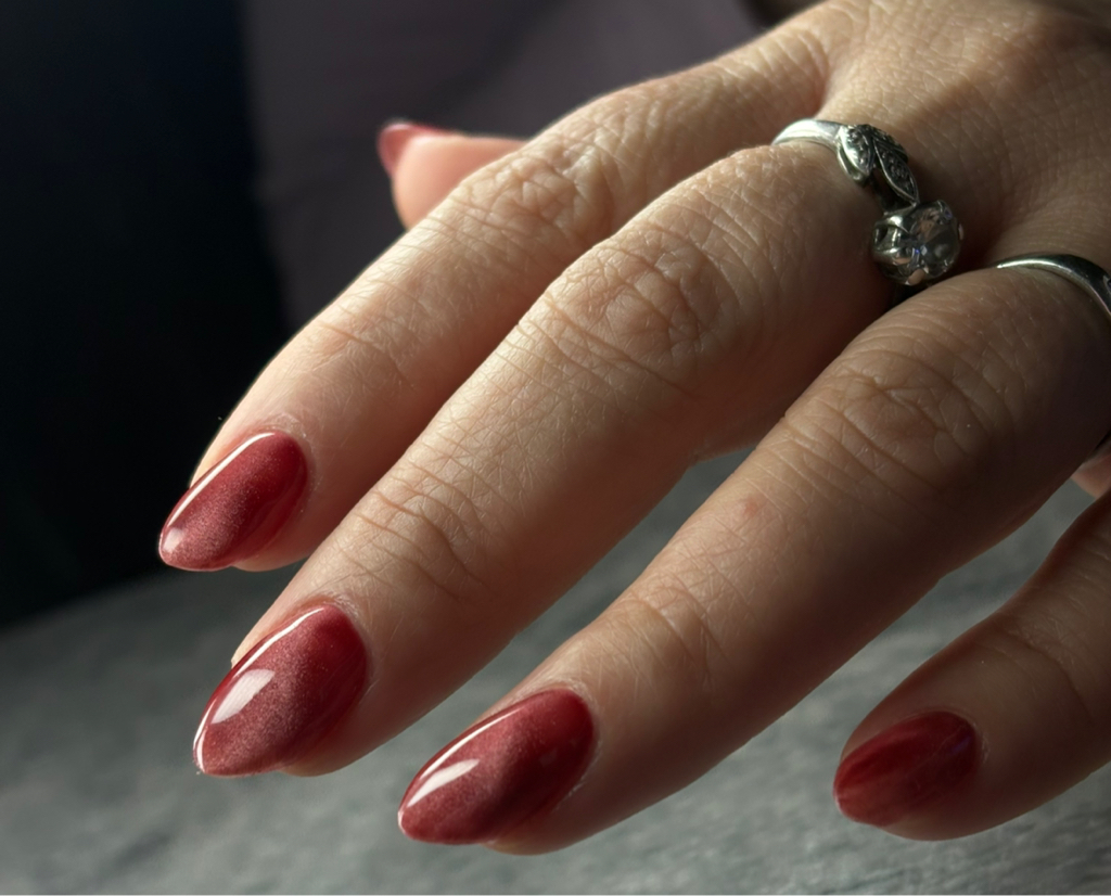 Покрытие на свои ногти