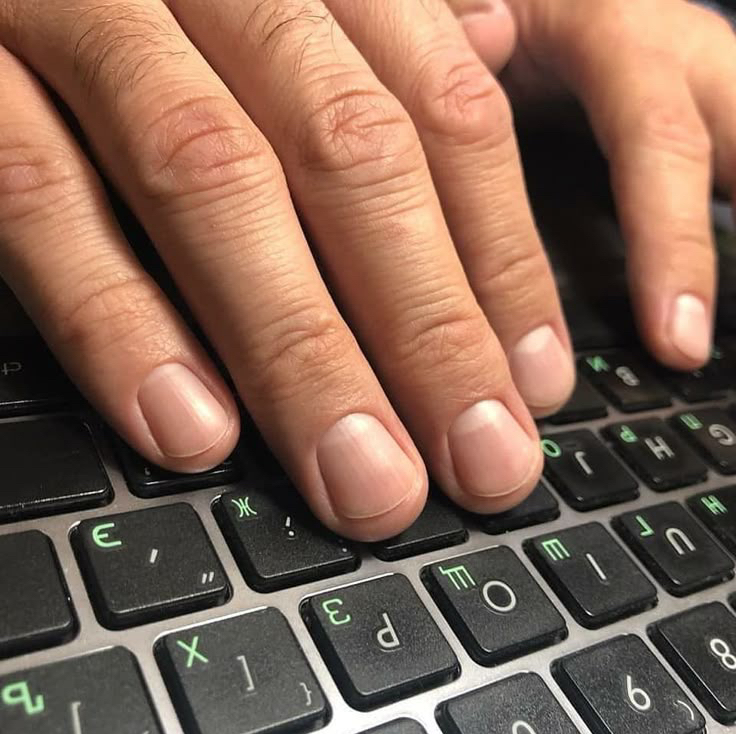 Мужской маникюр