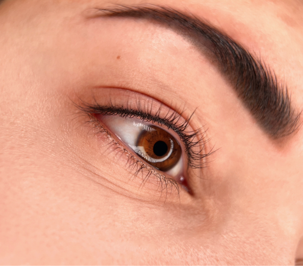 Перманентный макияж Межресничное пространство