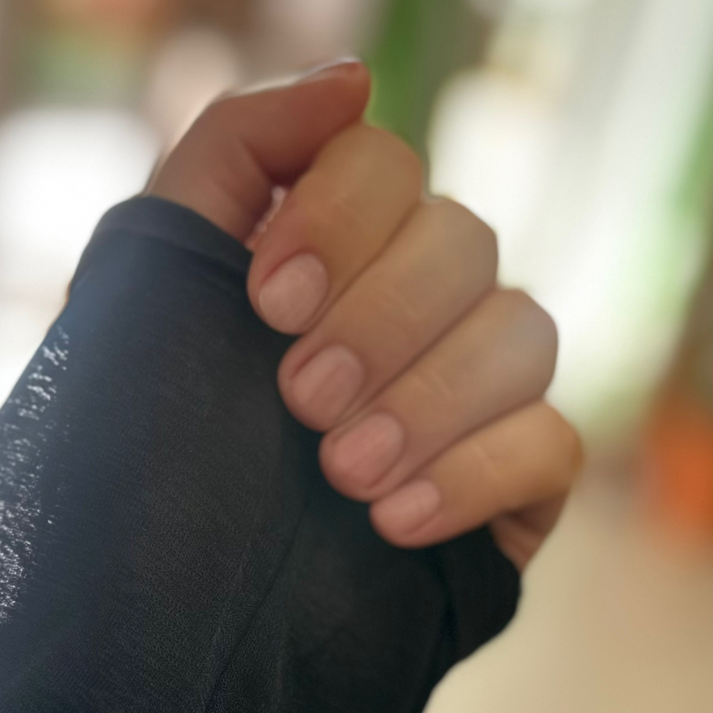 Маникюр классический