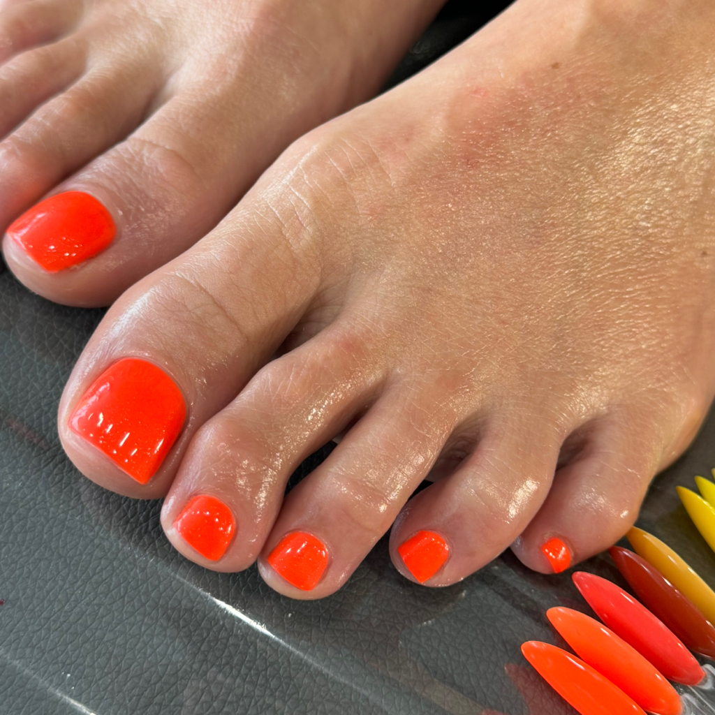 Педикюр гель-лак без обработки пяточек❤️