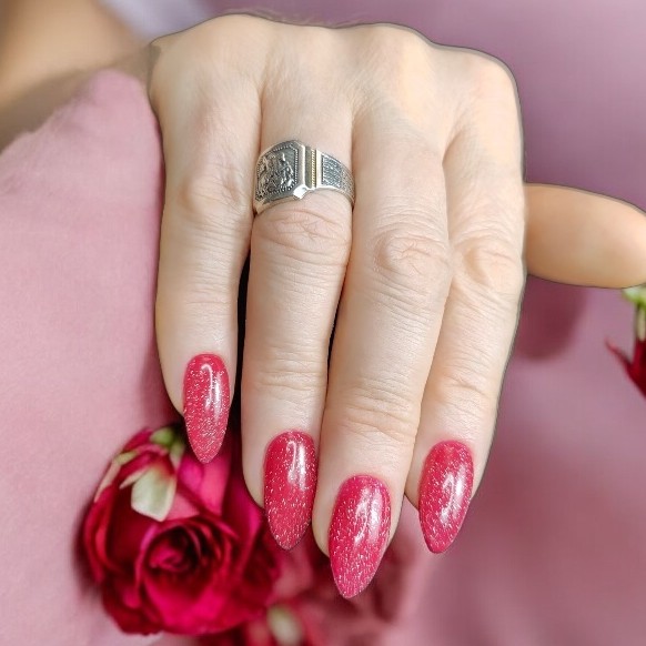 Маникюр комбинированный с покрытием гель-лак