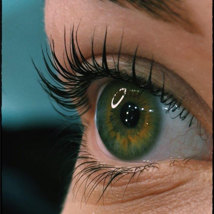 Ламинирование и окрашивание ресниц