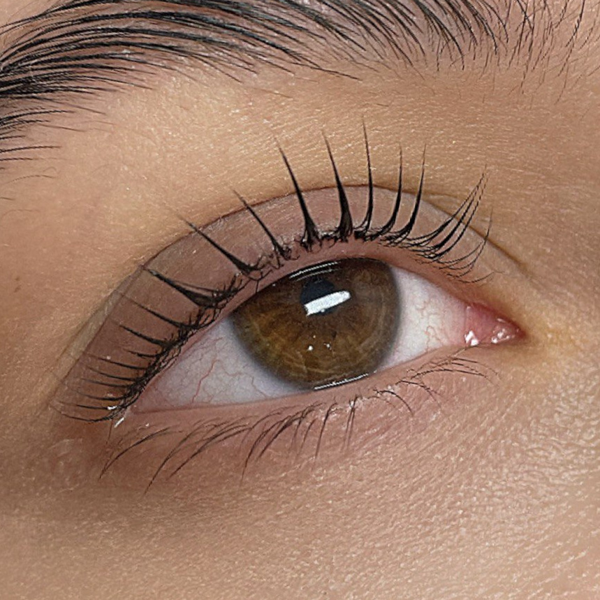 Окрашивание ресниц