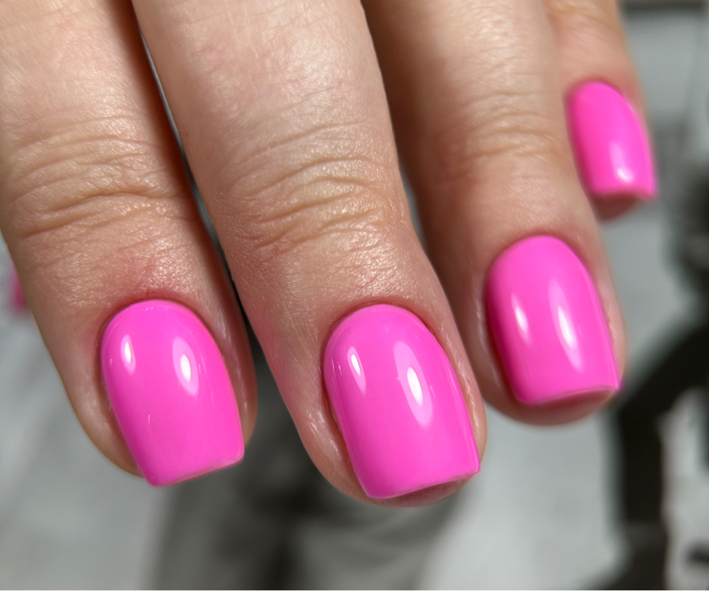 Маникюр+укрепление гелем