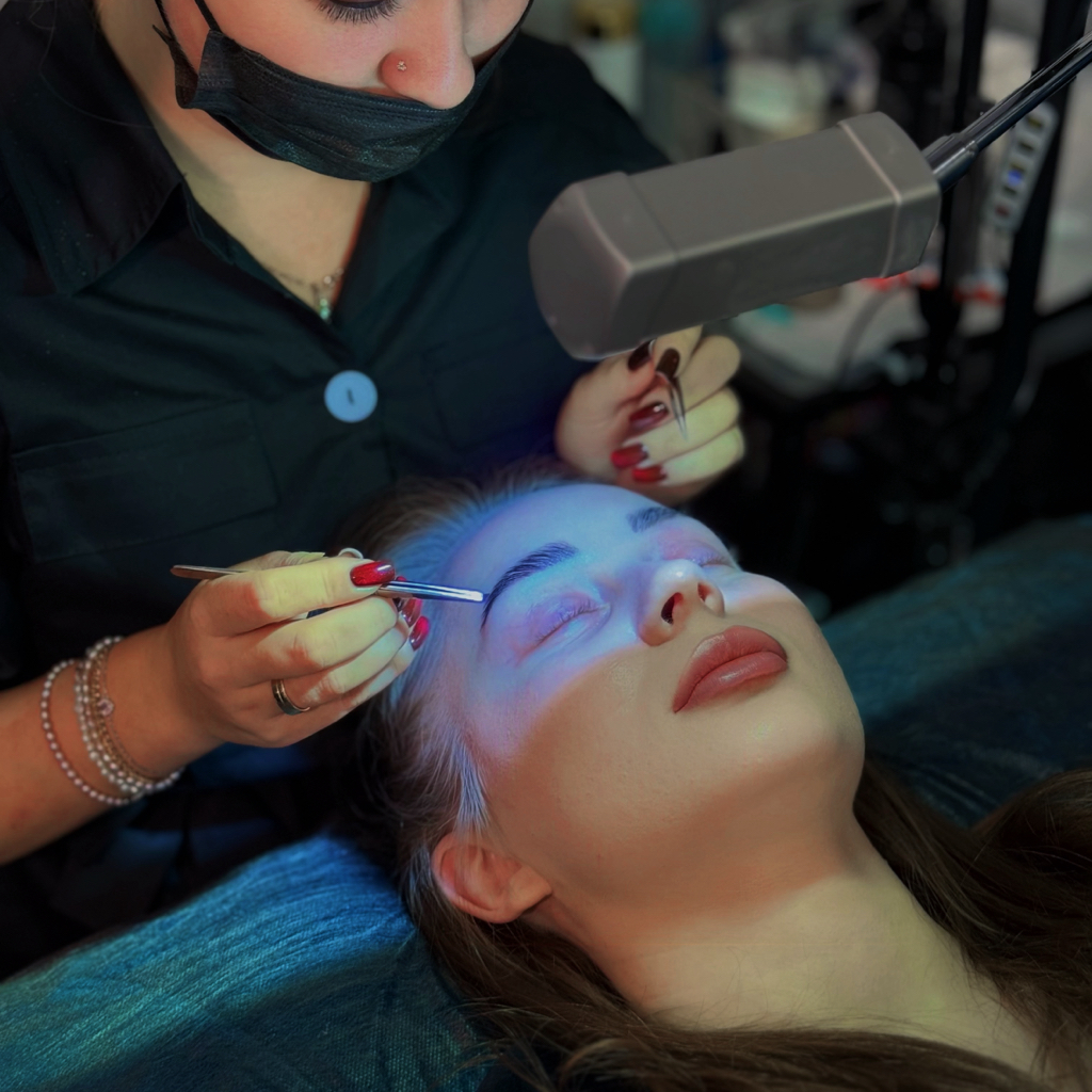 Наращивание ресниц  White Led(Япония) Не УЛЬТРАФИОЛЕТ! 1D-3D