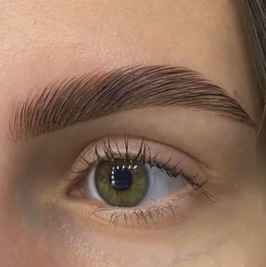 Ламинирование бровей