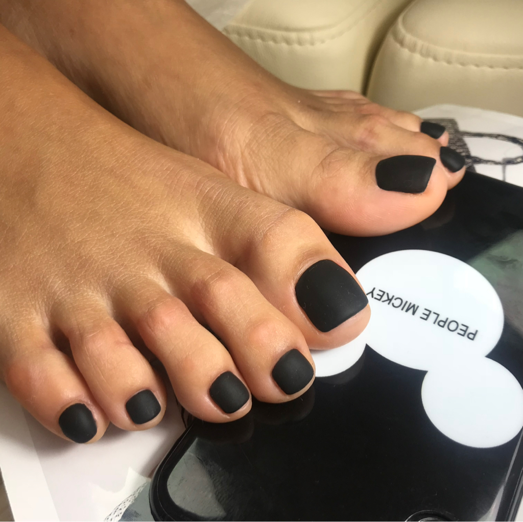 Комбинированный педикюр