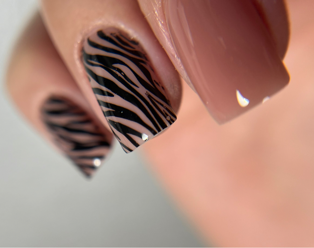 Стемпинг 1 ногть