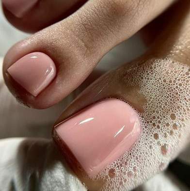 Педикюр - экспресс Придание формы ногтям и обработка / удаление кутикулы, без обработки СТОП. 
ПОКРЫТИЕ гель-лаком