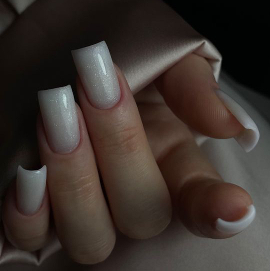 Маникюр с укреплением