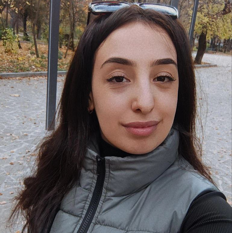 Григорян Мери