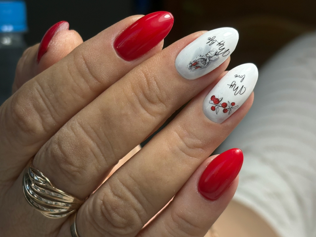 Маникюр с покрытием гель-лак