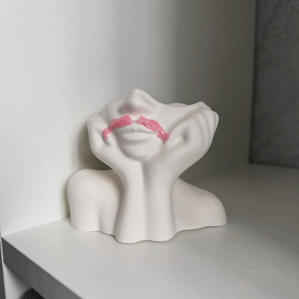 Удаление нежелательных волос с лица