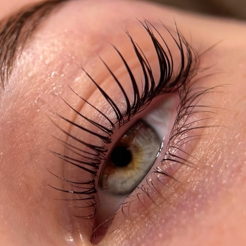 Ламинирование ресниц